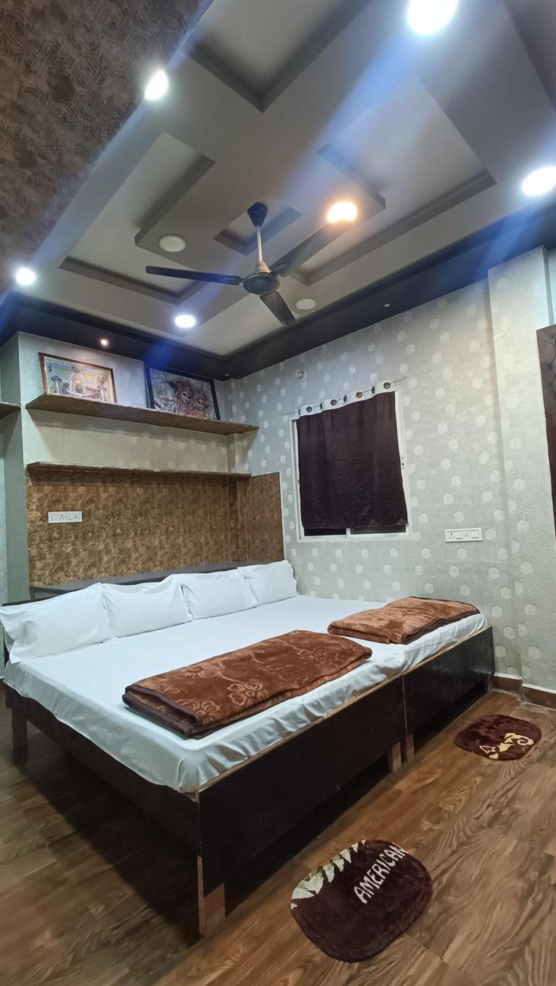 אויאיין Mangaldeep Guest House מראה חיצוני תמונה